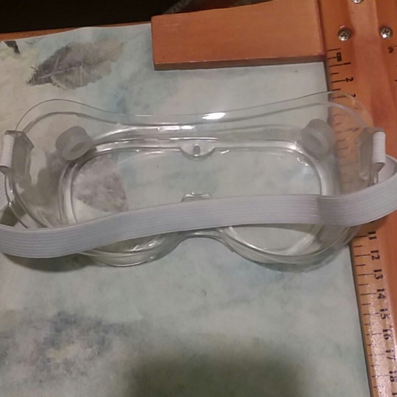 Anti Fog Safety Glasses - Picture 4 of 7